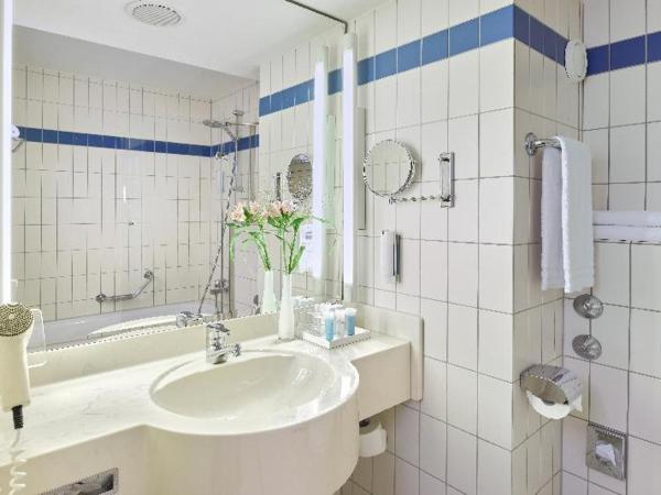 Dorint An den Westfalenhallen Dortmund : photo 1 de la chambre room #6069123