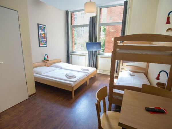 acama Hotel & Hostel Kreuzberg : photo 4 de la chambre room #6690714
