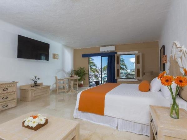 Flamingo Vallarta Hotel & Marina : photo 4 de la chambre room #7820932