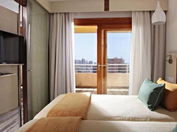 Sandos Benidorm Suites : photo 6 de la chambre suite supérieure