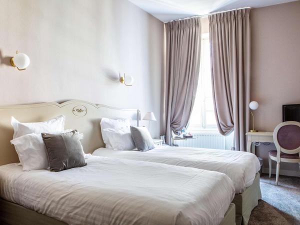 Hôtel Le Maxime - Best Western Signature Collection : photo 2 de la chambre chambre lits jumeaux confort - non-fumeurs