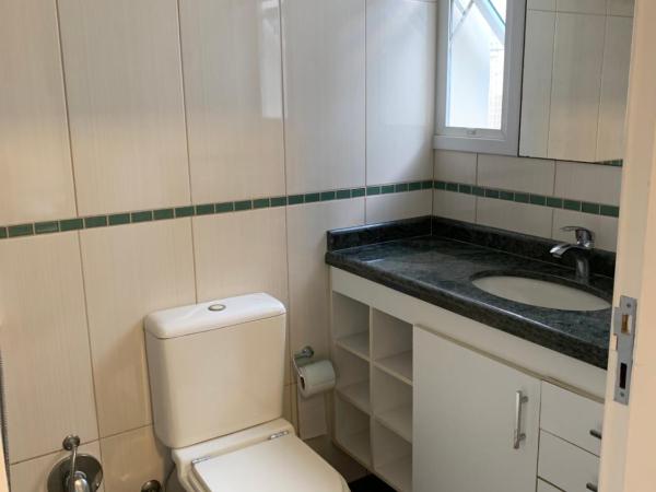 Vila Stellino Suítes : photo 5 de la chambre grande chambre simple