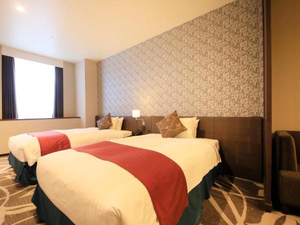 Quintessa Hotel Osaka Bay : photo 1 de la chambre chambre familiale standard
