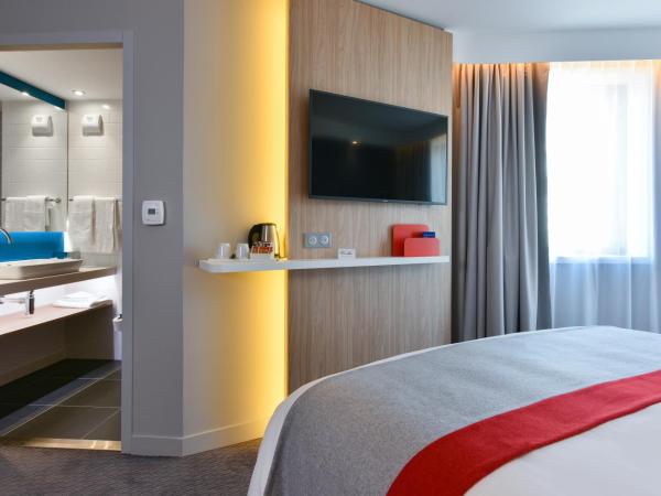 Holiday Inn Express - Rouen Centre - Rive Gauche by IHG : photo 1 de la chambre chambre standard lit queen-size