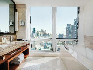 The Langham, New York, Fifth Avenue : photo 2 de la chambre room #25952229