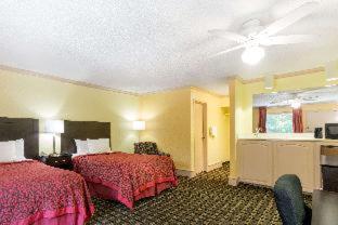 Days Inn by Wyndham Savannah Airport : photo 4 de la chambre room #5903917