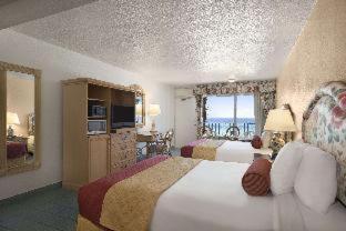 Days Inn by Wyndham Panama City Beach/Ocean Front : photo 1 de la chambre room #52179924