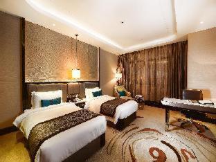 Pacific Regency Hotel Suites : photo 1 de la chambre room #2569515