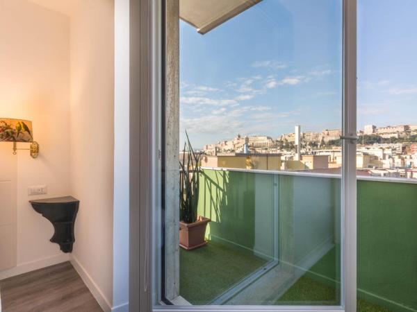 Eleventh Floor Suites : photo 10 de la chambre chambre double ou lits jumeaux avec balcon