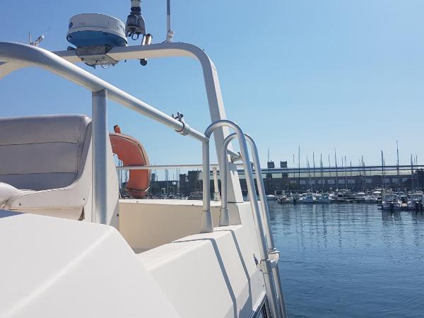 BOAT APPART TITANIC Cherbourg motor yacht à quai ROSE STAR : photo 2 de la chambre bateau