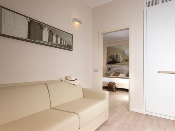 Hotel Life : photo 7 de la chambre suite junior - vue sur mer