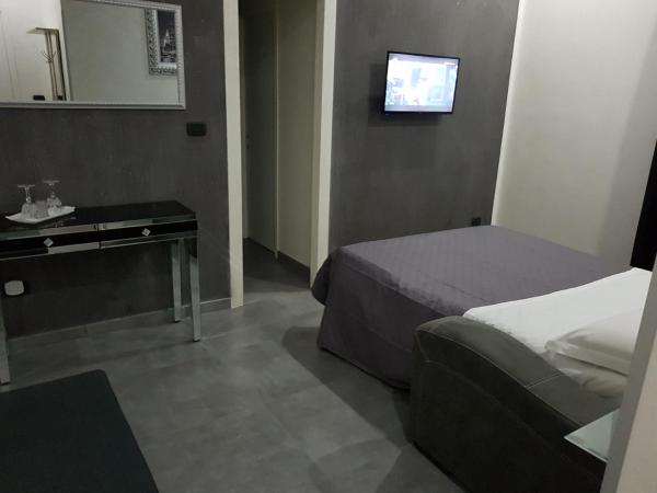 HOTEL TAROMY : photo 5 de la chambre chambre double deluxe - vue latérale sur mer