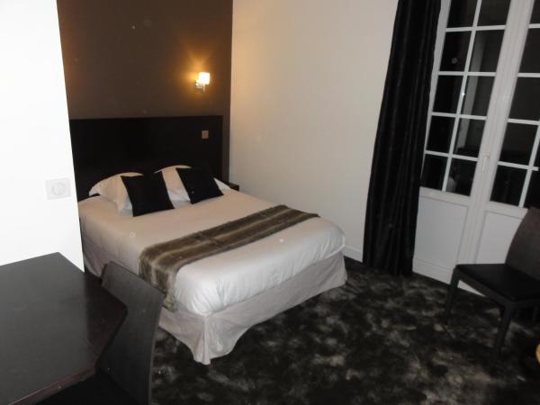 Hotel Le Croiseur Intra Muros : photo 5 de la chambre chambre double premium avec balcon