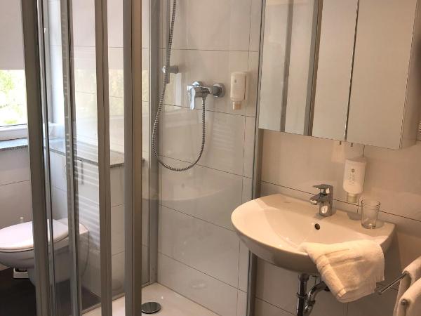 Haus am Zoo Apartments verschiedene Adressen : photo 2 de la chambre apartment harleßstraße