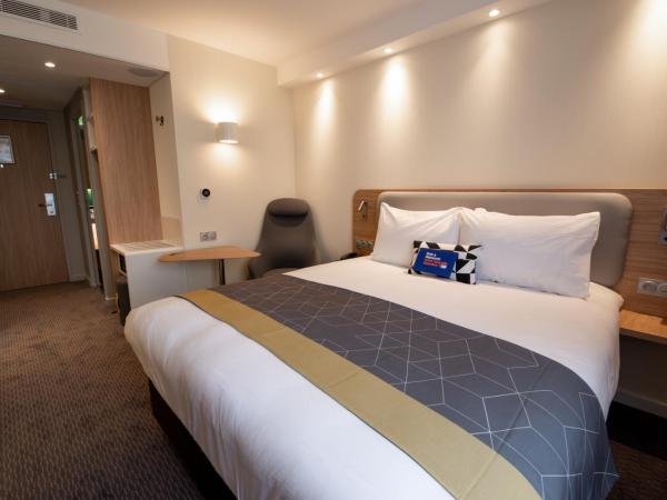 Holiday Inn Express - Arcachon - La Teste, an IHG Hotel : photo 1 de la chambre chambre double