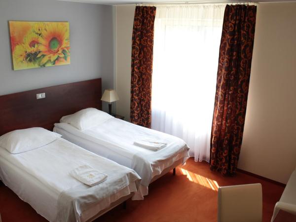 Hotel Gordon : photo 2 de la chambre chambre lits jumeaux Économique