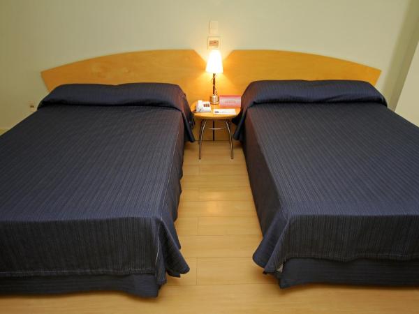 San Raphael Hotel : photo 2 de la chambre chambre lits jumeaux deluxe