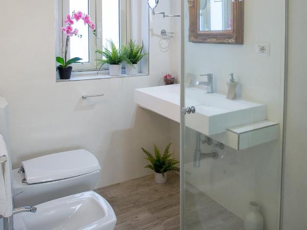 Duomo Luxury Suite Catania : photo 5 de la chambre chambre double standard