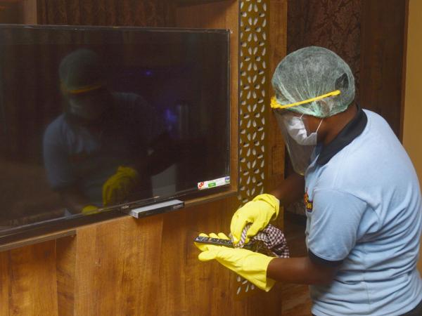 HOTEL SHREESH KOLKATA : photo 2 de la chambre ac suite room