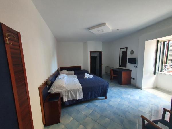 Hotel Il Faro : photo 1 de la chambre chambre triple standard