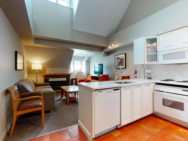 Whistler Peak Lodge : photo 2 de la chambre studio lit king-size deluxe