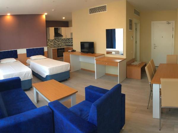 SKYBLUE İSTANBUL HOTEL : photo 6 de la chambre suite familiale