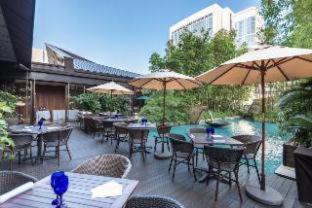 ORIENTAL HOTEL : photo 1 de la chambre room #54372636