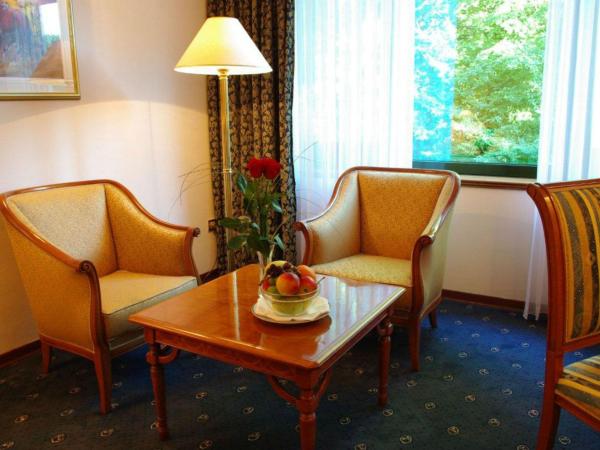 Hotel AS : photo 2 de la chambre chambre deluxe double ou lits jumeaux