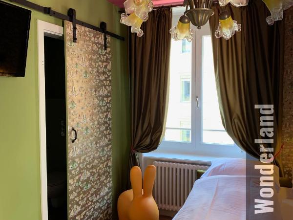 The Henry Self Check-In Guesthouse : photo 2 de la chambre studio double design