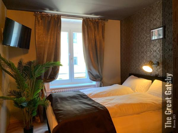 The Henry Self Check-In Guesthouse : photo 8 de la chambre studio triple design