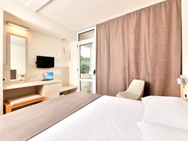 Hotel Mediteran Plava Laguna : photo 3 de la chambre chambre Économique