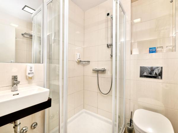 Hotel Mediteran Plava Laguna : photo 6 de la chambre chambre Économique