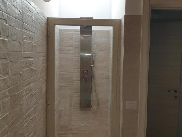 B&B Villa Chiara Bed and Breakfast : photo 6 de la chambre chambre triple confort