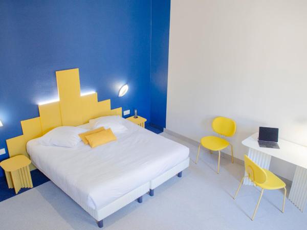Hôtel IMPERATOR Béziers : photo 1 de la chambre suite junior impériale