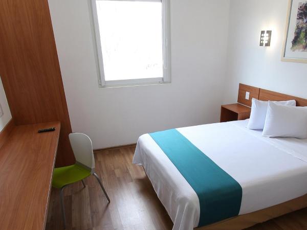 One Guadalajara Periferico Poniente : photo 1 de la chambre chambre supérieure lit queen-size