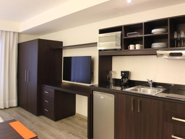 Fiesta Inn Queretaro : photo 4 de la chambre loft