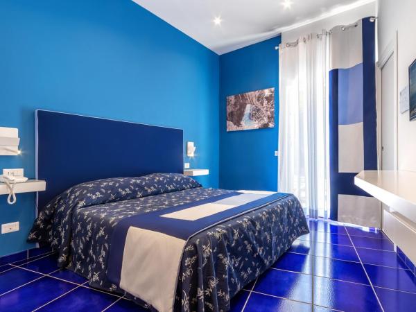 Hotel Metropole : photo 7 de la chambre chambre familiale