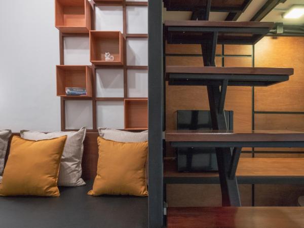 Book a Bed Poshtel - SHA Plus : photo 8 de la chambre chambre double avec salle de bains privative