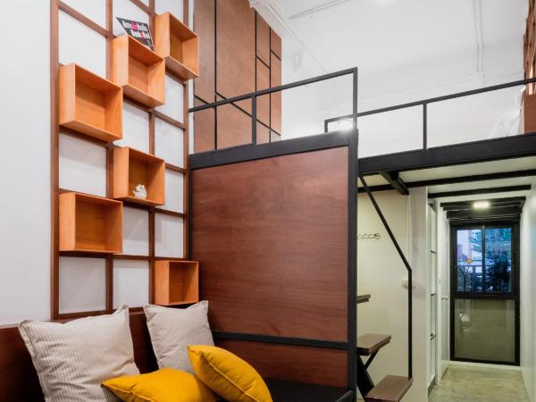 Book a Bed Poshtel - SHA Plus : photo 3 de la chambre chambre double avec salle de bains privative