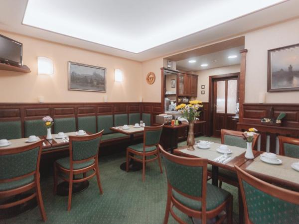 Hotel Peko : photo 4 de la chambre chambre double ou lits jumeaux