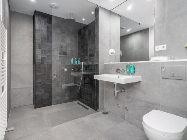 Canto De Luz - Luxury Maison : photo 5 de la chambre chambre double ou lits jumeaux supérieure avec vue sur ville