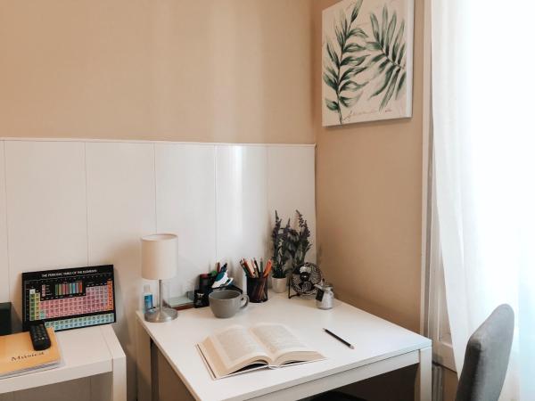 Metropolitan Atocha : photo 10 de la chambre chambre double avec salle de bains commune