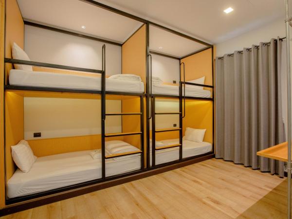 The Royal River Hotel : photo 2 de la chambre bunk bed with private balcony room