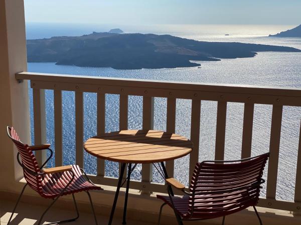 Panorama Boutique Hotel : photo 8 de la chambre chambre double standard avec vue sur caldera 
