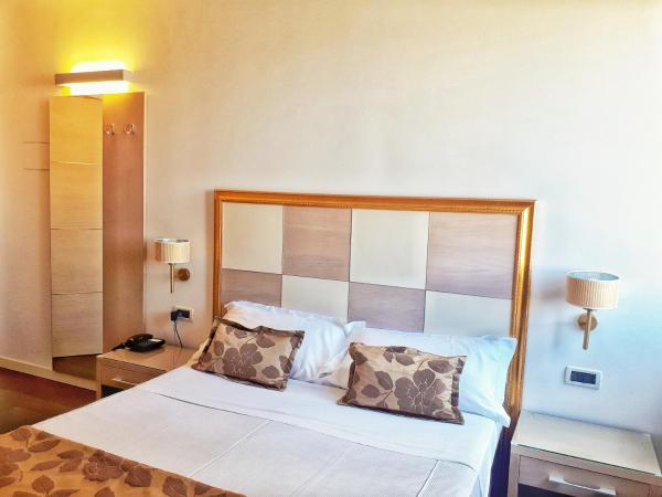 Hotel Le Chevalier : photo 4 de la chambre chambre double ou lits jumeaux