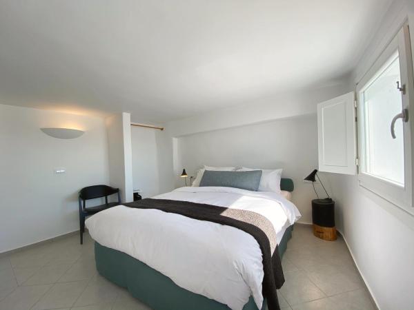 Panorama Suites : photo 6 de la chambre villa avec jacuzzi extérieur - vue sur caldeira