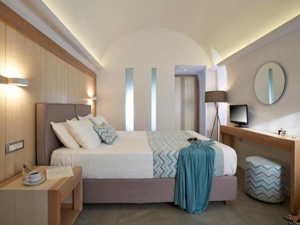 Volcano View by Caldera Collection : photo 2 de la chambre chambre triple supérieure - vue sur mer