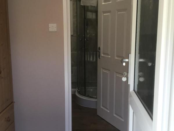 The New Inn Motel : photo 10 de la chambre chambre lits jumeaux