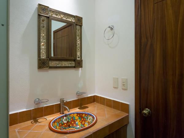 Hotel Hortencia : photo 3 de la chambre chambre double avec balcon