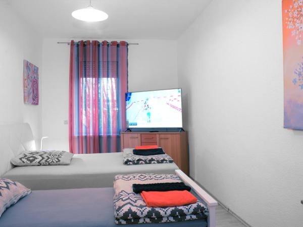 Restaurant Trocadero : photo 4 de la chambre appartement 2 chambres